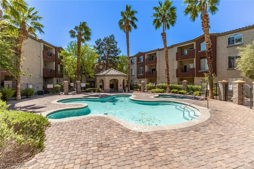4400 Jones, Las Vegas, NV 89103
