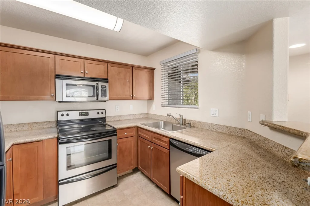 4400 Jones, Las Vegas, NV 89103