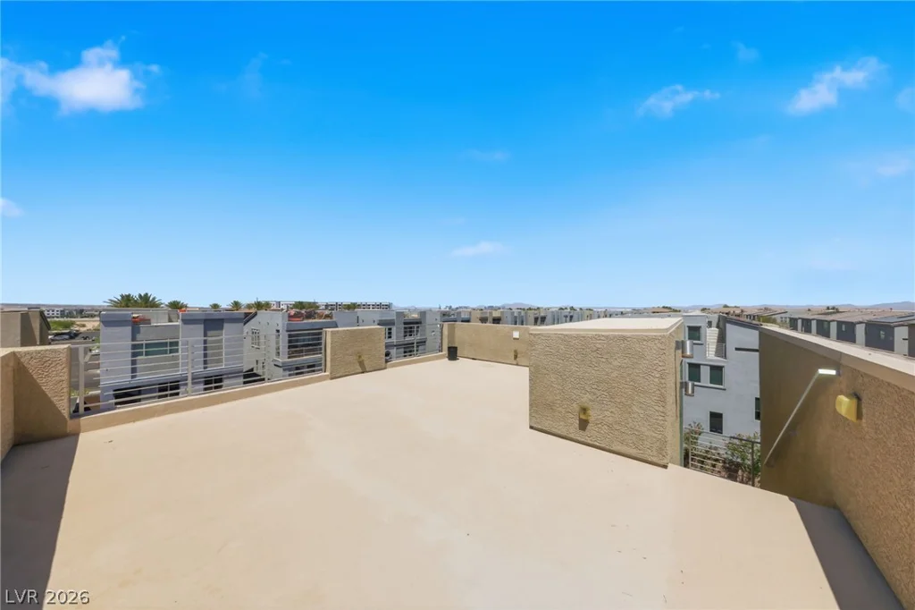 8111 Carpenter Creek, Las Vegas, NV 89113