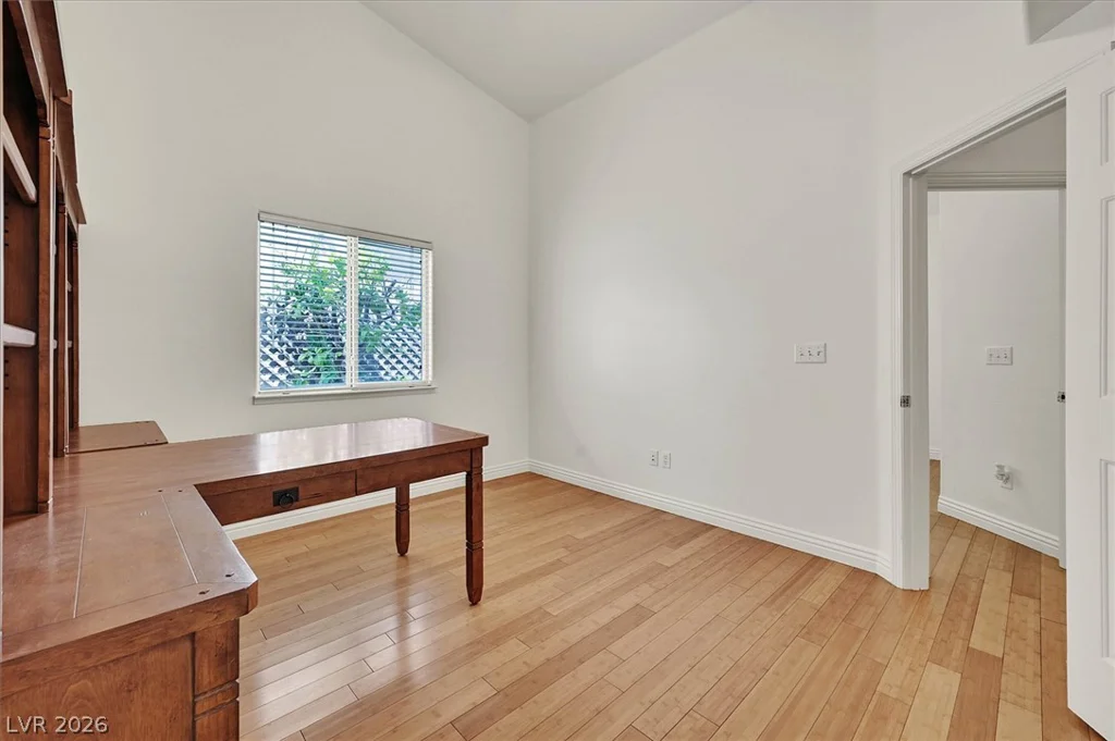 8221 Shad Bush, Las Vegas, NV 89149