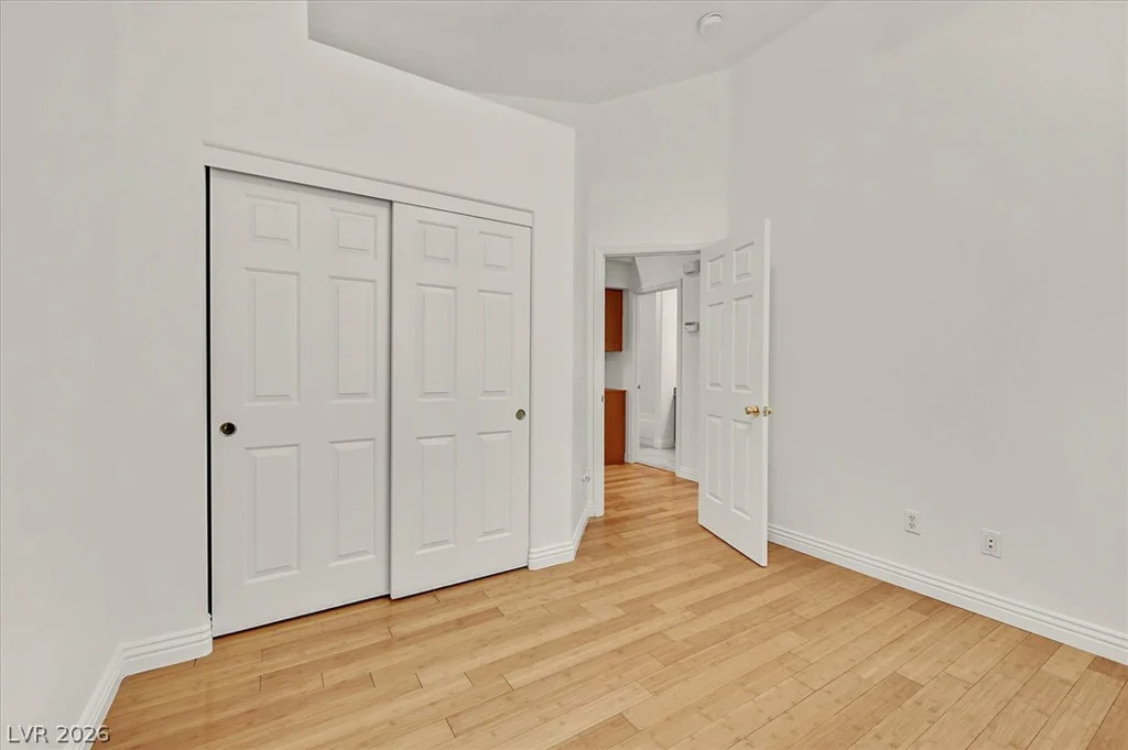 8221 Shad Bush, Las Vegas, NV 89149