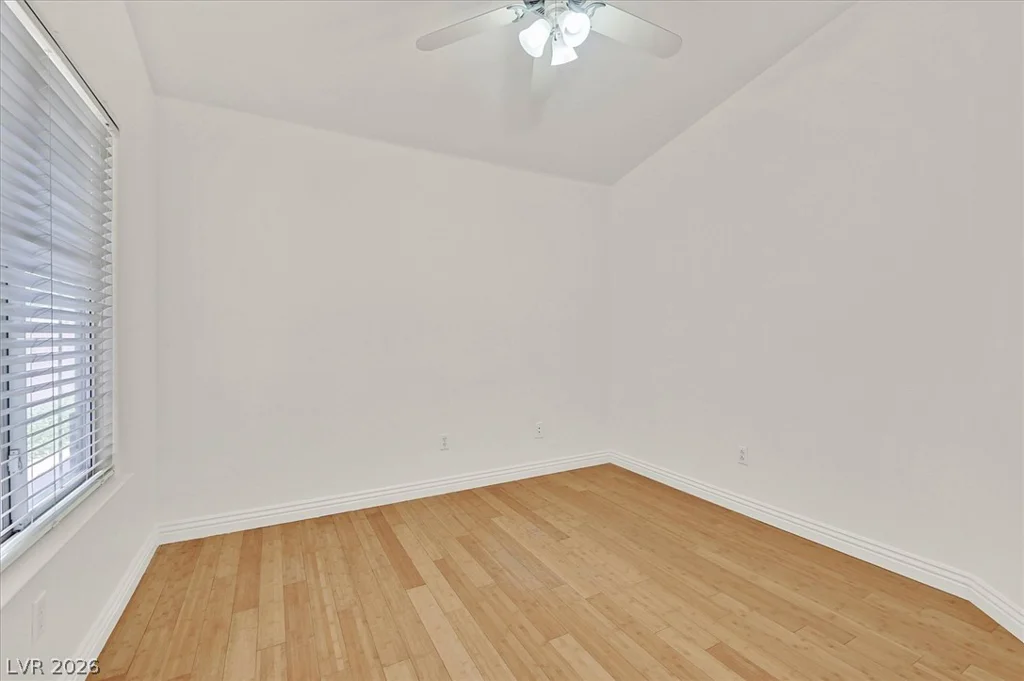 8221 Shad Bush, Las Vegas, NV 89149