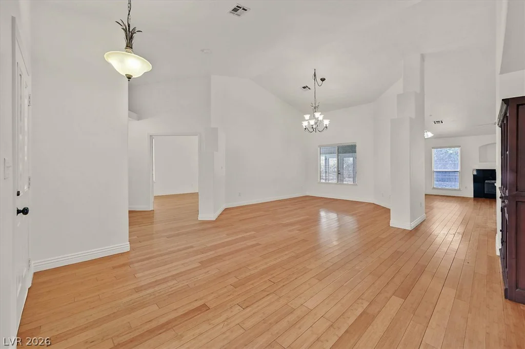 8221 Shad Bush, Las Vegas, NV 89149