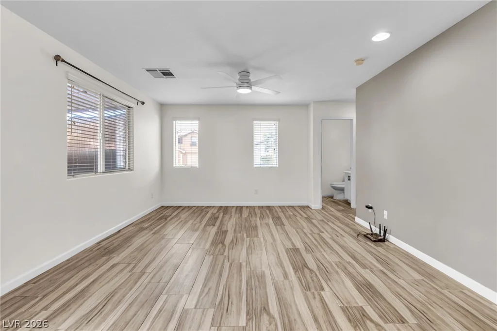 1042 Grand Cerritos, Las Vegas, NV 89183