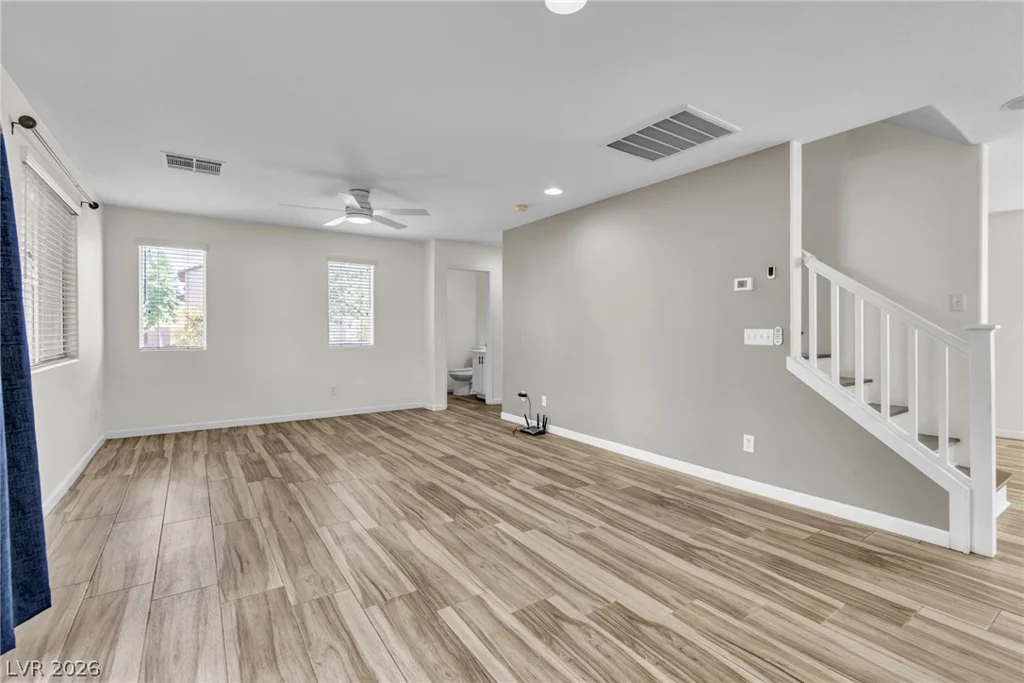 1042 Grand Cerritos, Las Vegas, NV 89183