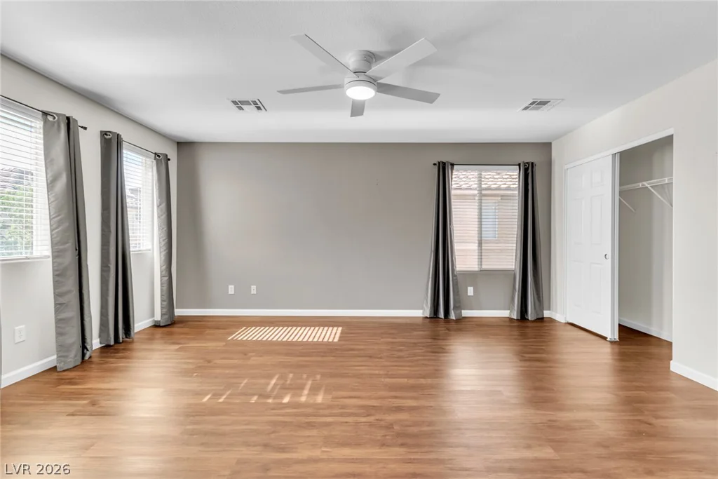 1042 Grand Cerritos, Las Vegas, NV 89183