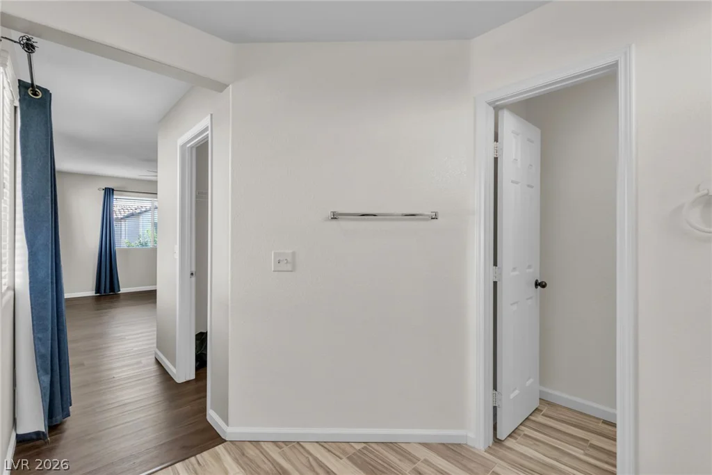 1042 Grand Cerritos, Las Vegas, NV 89183