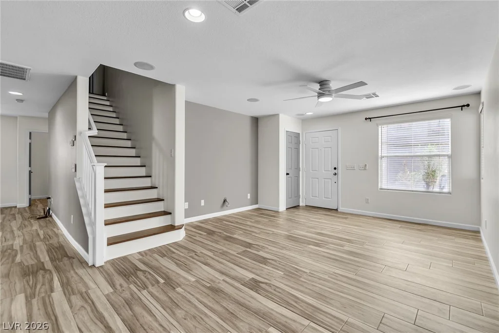 1042 Grand Cerritos, Las Vegas, NV 89183