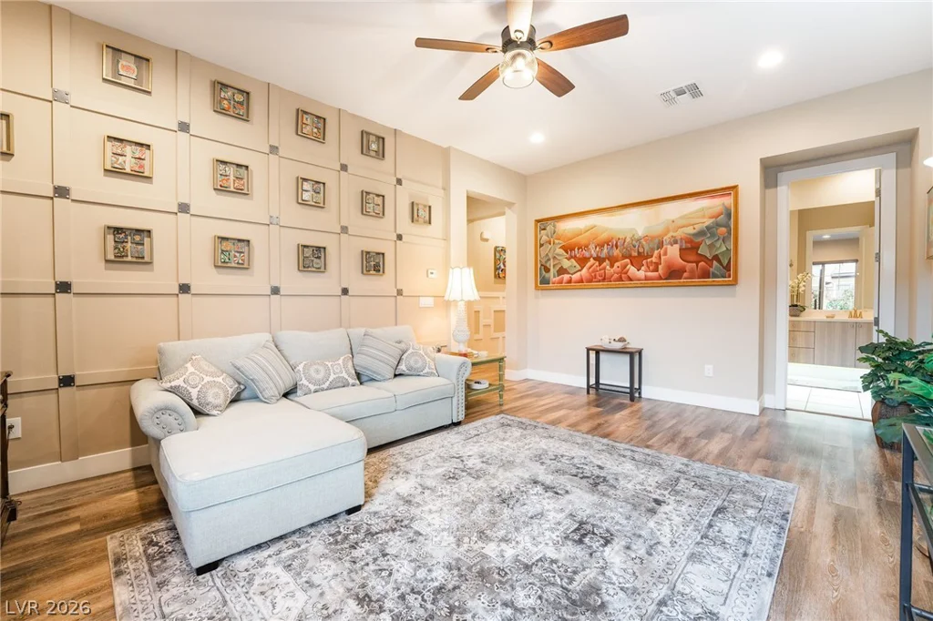 11111 Luna Blanca, Las Vegas, NV 89138