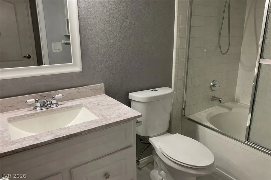 5211 Lindell, Las Vegas, NV 89118