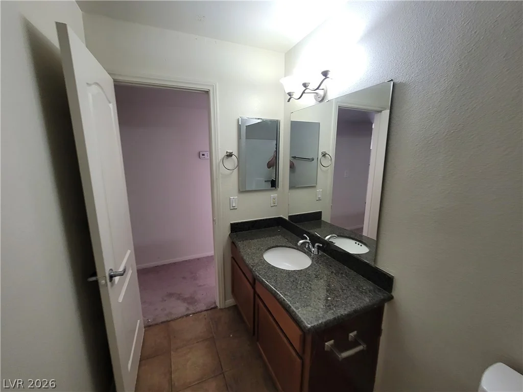 2121 Blue Breeze, Las Vegas, NV 89128