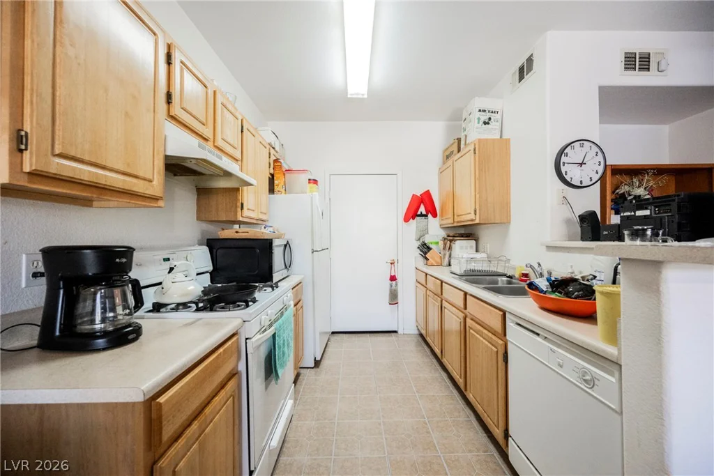 1401 Michael, Las Vegas, NV 89108