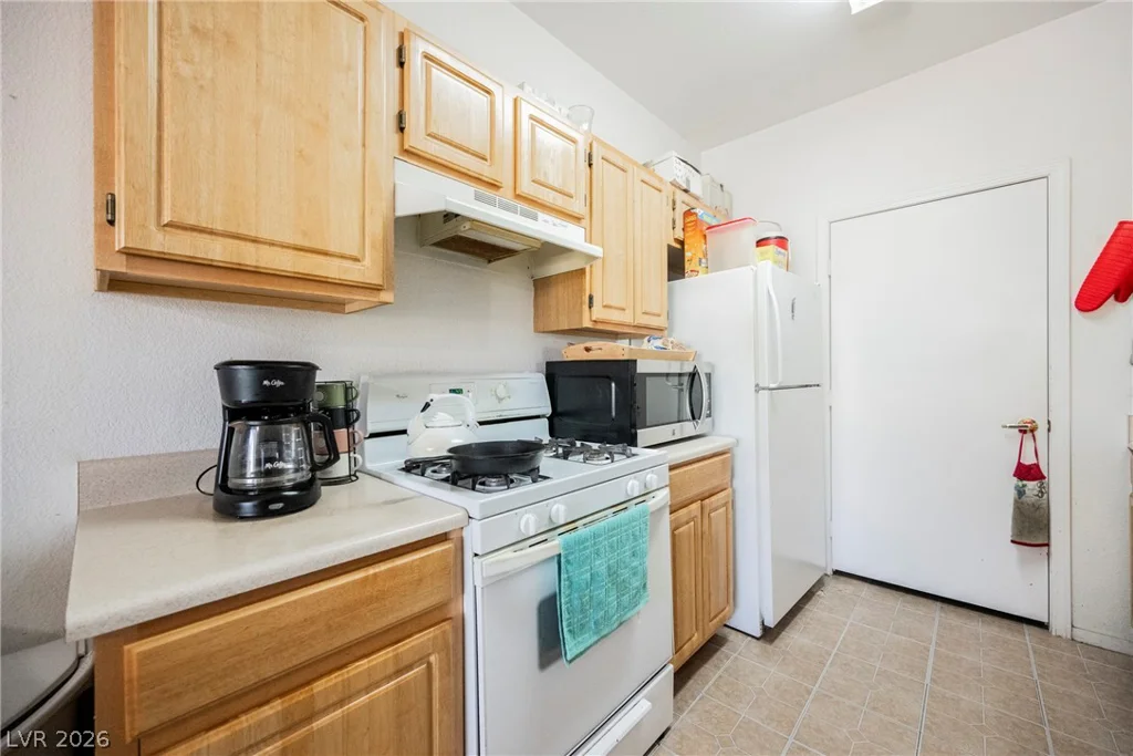 1401 Michael, Las Vegas, NV 89108