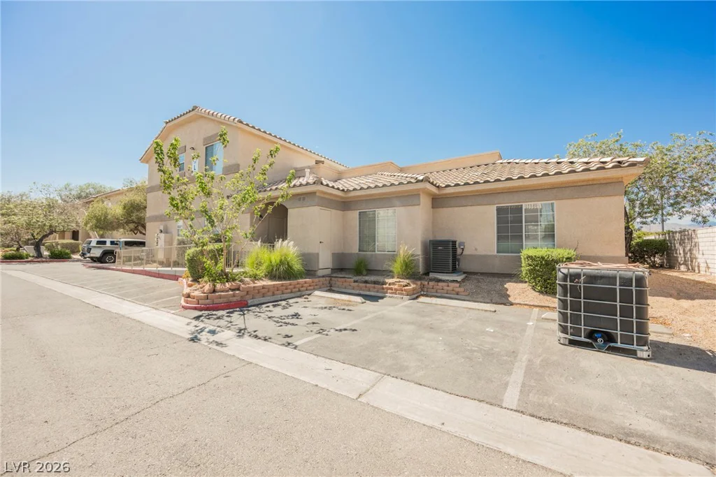 1401 Michael, Las Vegas, NV 89108
