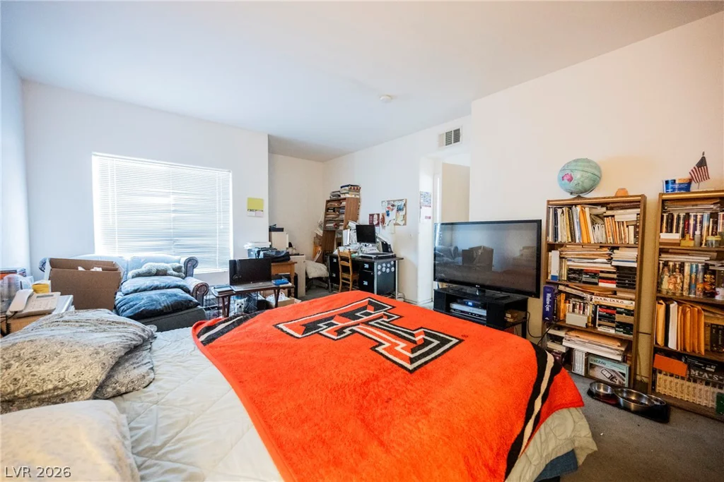 1401 Michael, Las Vegas, NV 89108