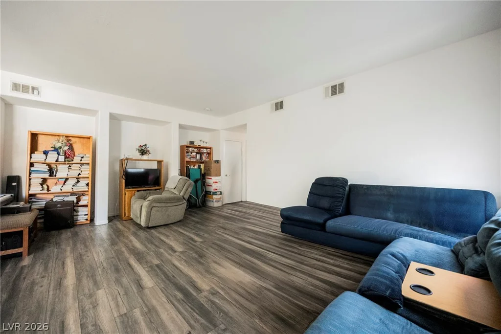 1401 Michael, Las Vegas, NV 89108
