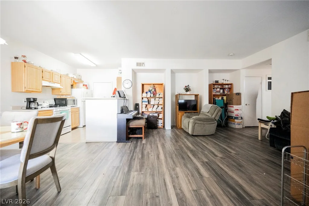 1401 Michael, Las Vegas, NV 89108