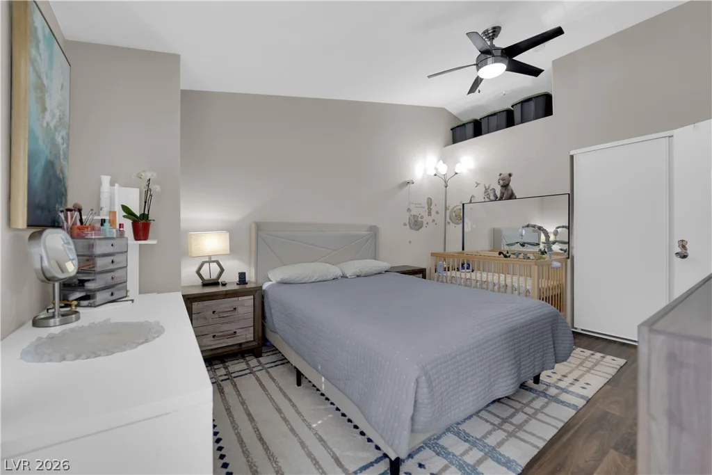 5415 Harmon, Las Vegas, NV 89103