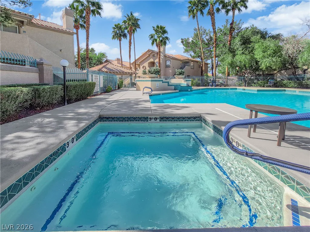 5415 Harmon, Las Vegas, NV 89103