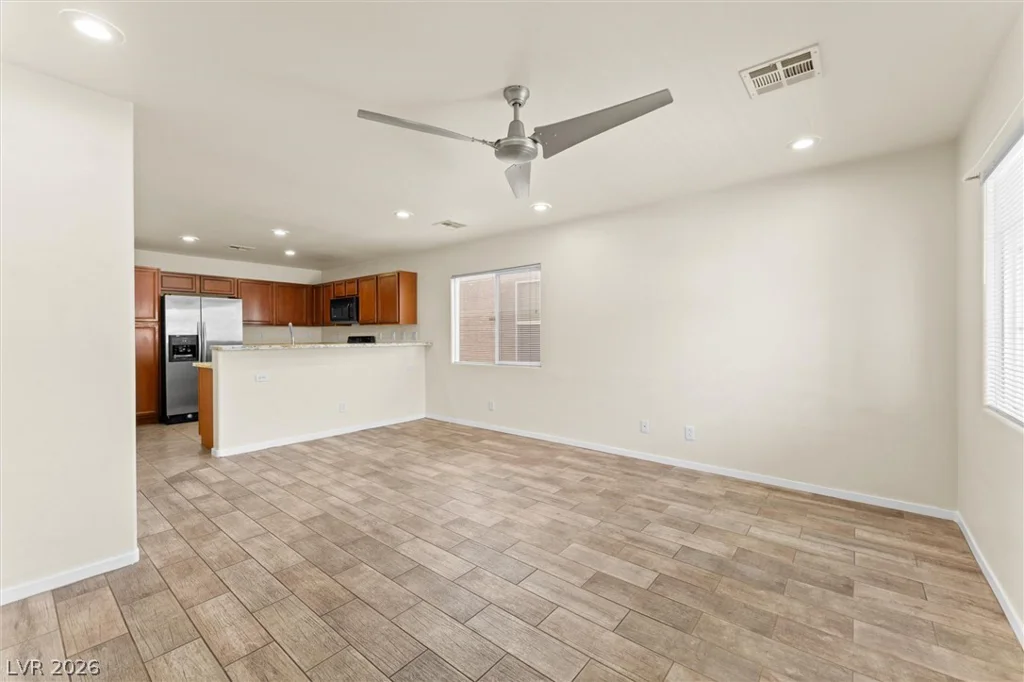 6709 Burbage, Las Vegas, NV 89139