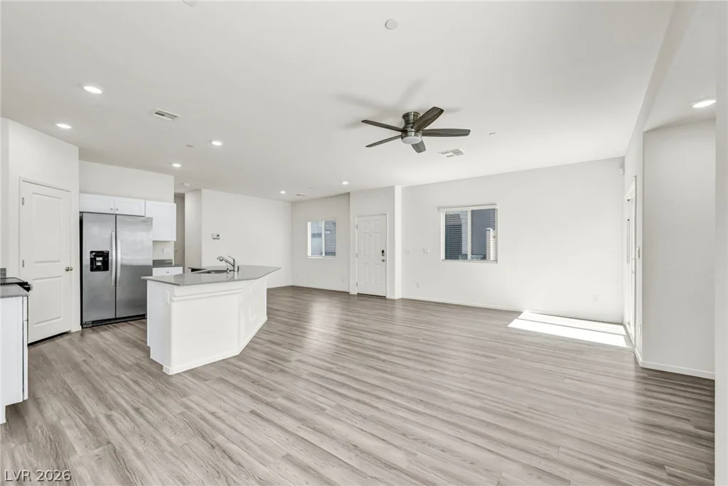 7870 Aurora Sky, North Las Vegas, NV 89084