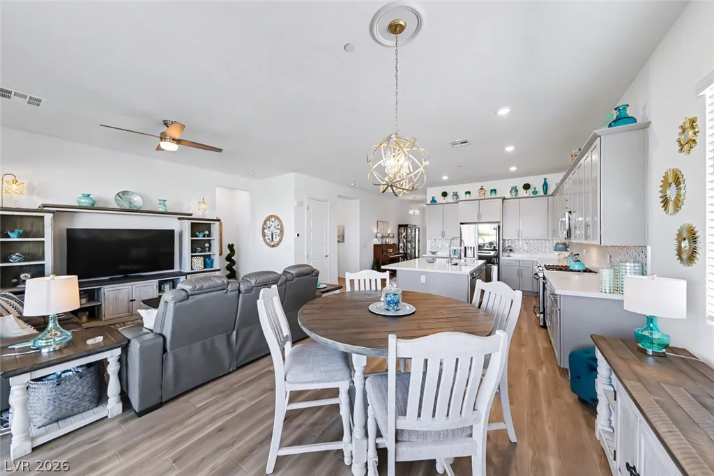 9 Charlotte Ridge, Henderson, NV 89011