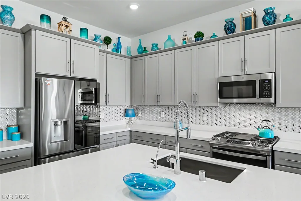 9 Charlotte Ridge, Henderson, NV 89011