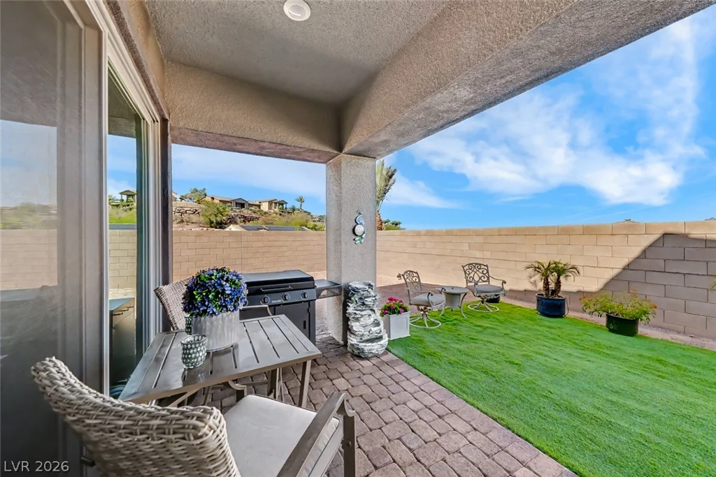 9 Charlotte Ridge, Henderson, NV 89011