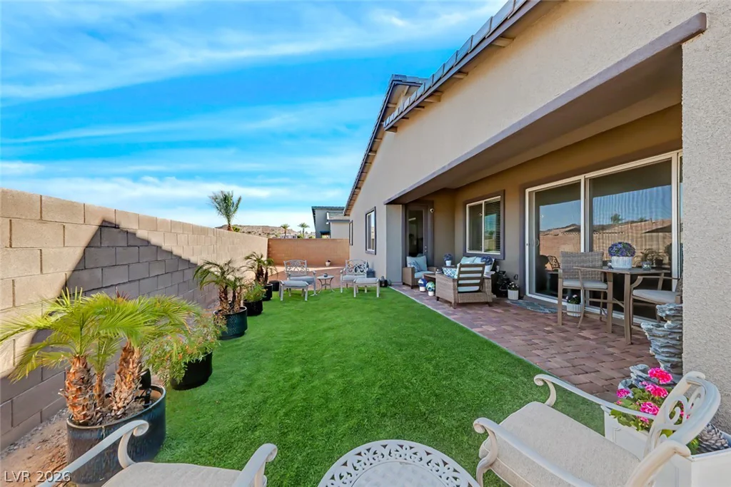 9 Charlotte Ridge, Henderson, NV 89011