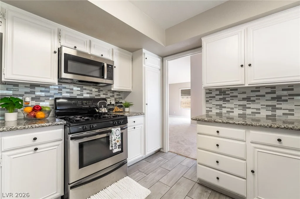 4560 Green Canyon, Las Vegas, NV 89103