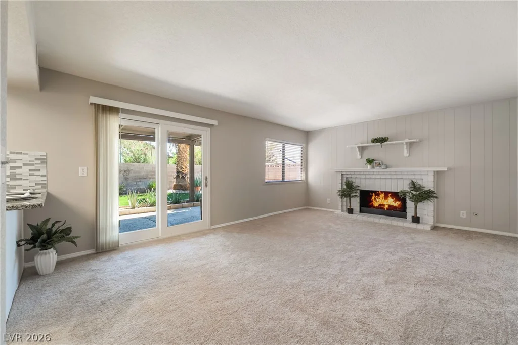 4560 Green Canyon, Las Vegas, NV 89103
