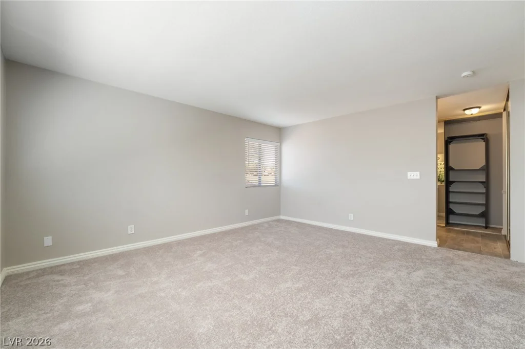 4560 Green Canyon, Las Vegas, NV 89103