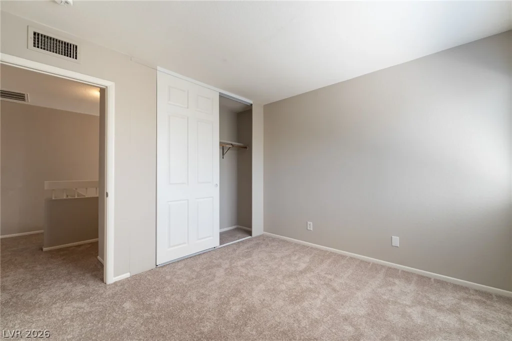 4560 Green Canyon, Las Vegas, NV 89103