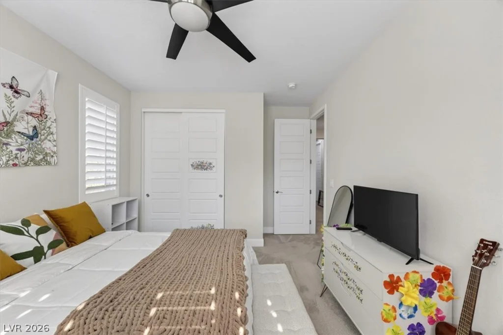 11423 Gravitation, Las Vegas, NV 89135