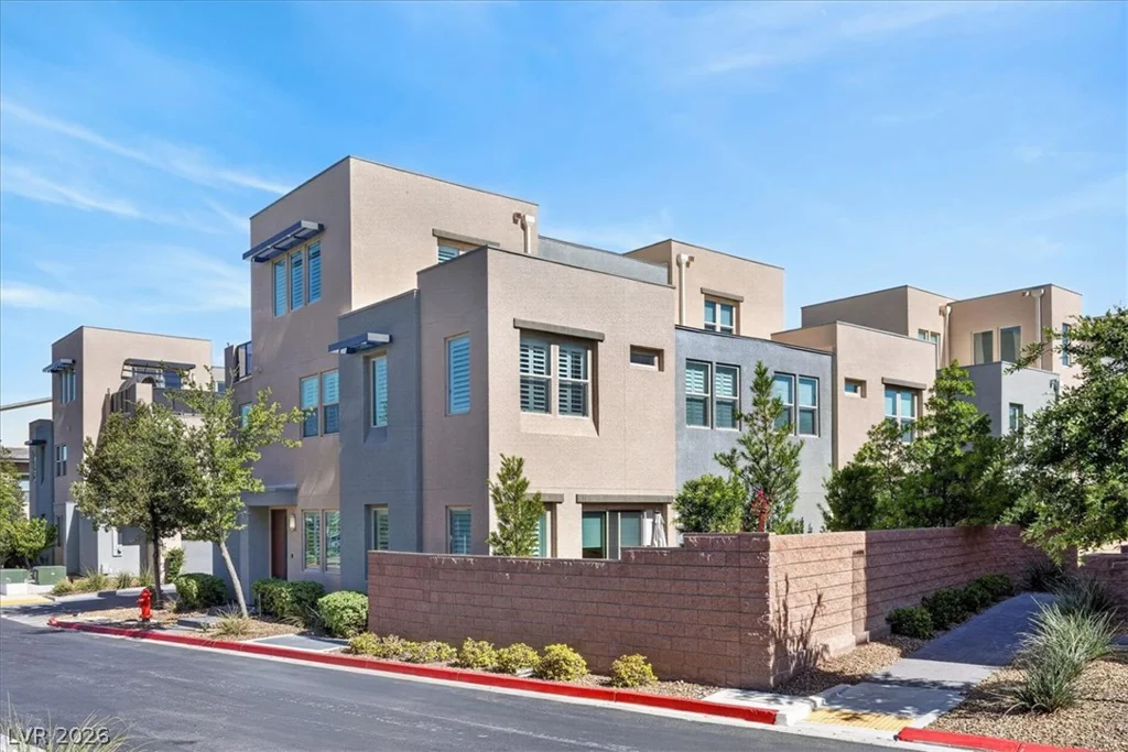 11423 Gravitation, Las Vegas, NV 89135