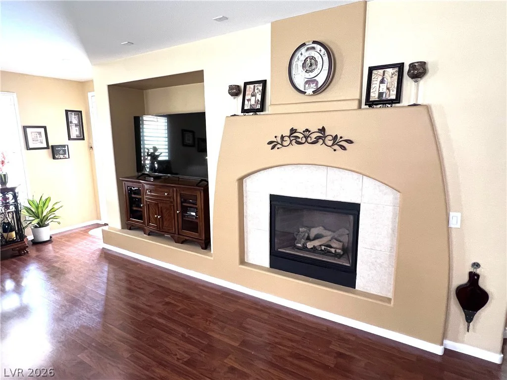 8313 Weeping Springs, Las Vegas, NV 89131