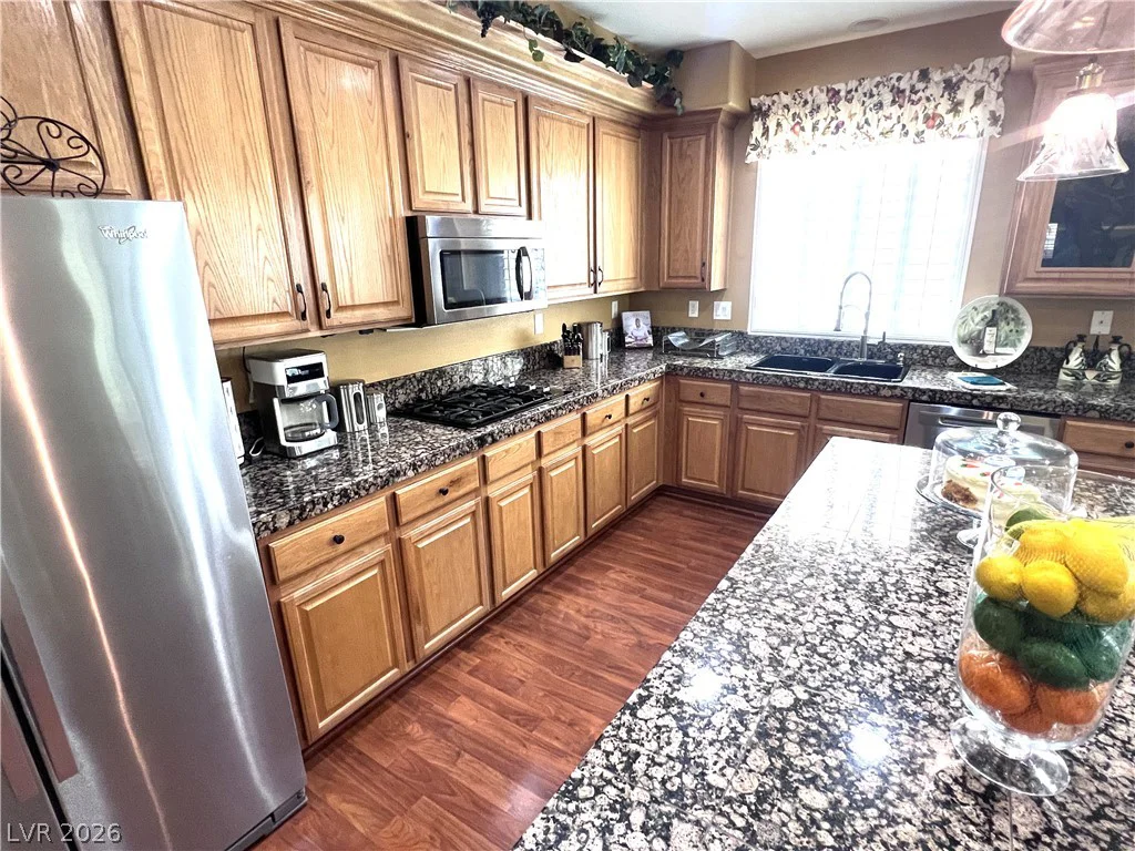 8313 Weeping Springs, Las Vegas, NV 89131