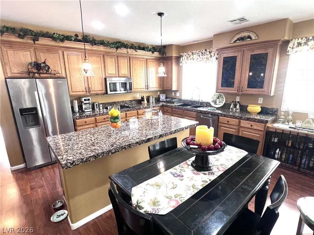 8313 Weeping Springs, Las Vegas, NV 89131