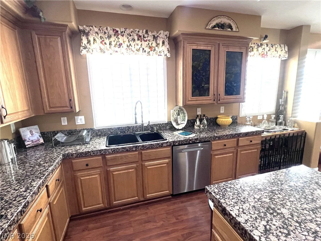 8313 Weeping Springs, Las Vegas, NV 89131