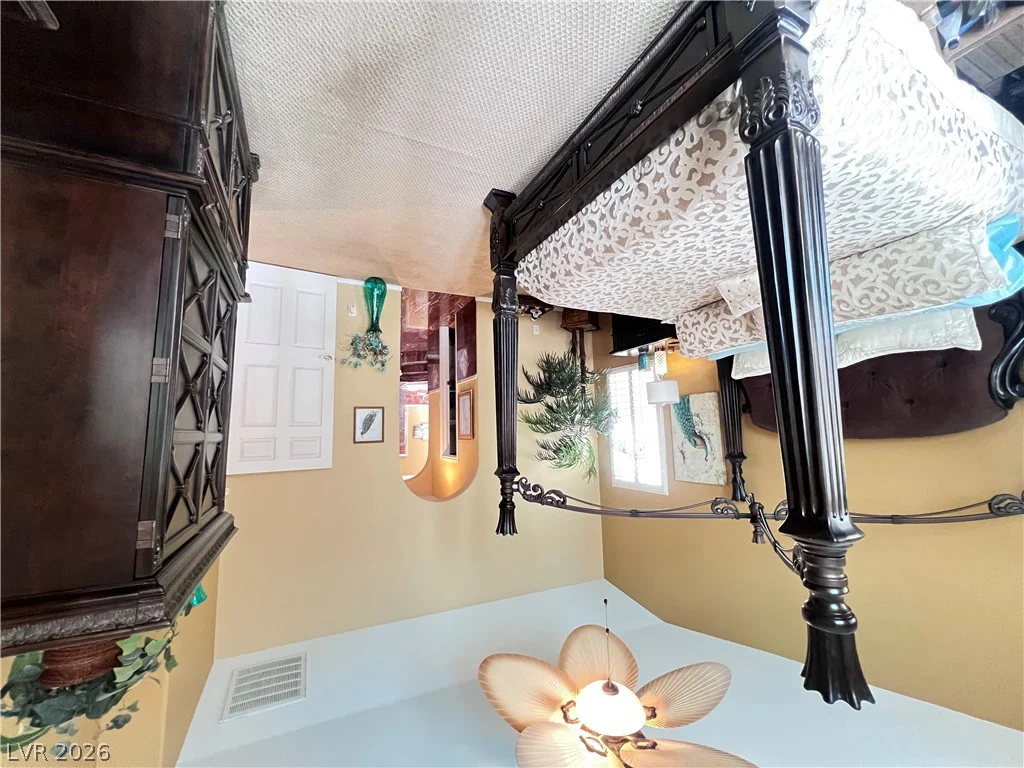 8313 Weeping Springs, Las Vegas, NV 89131