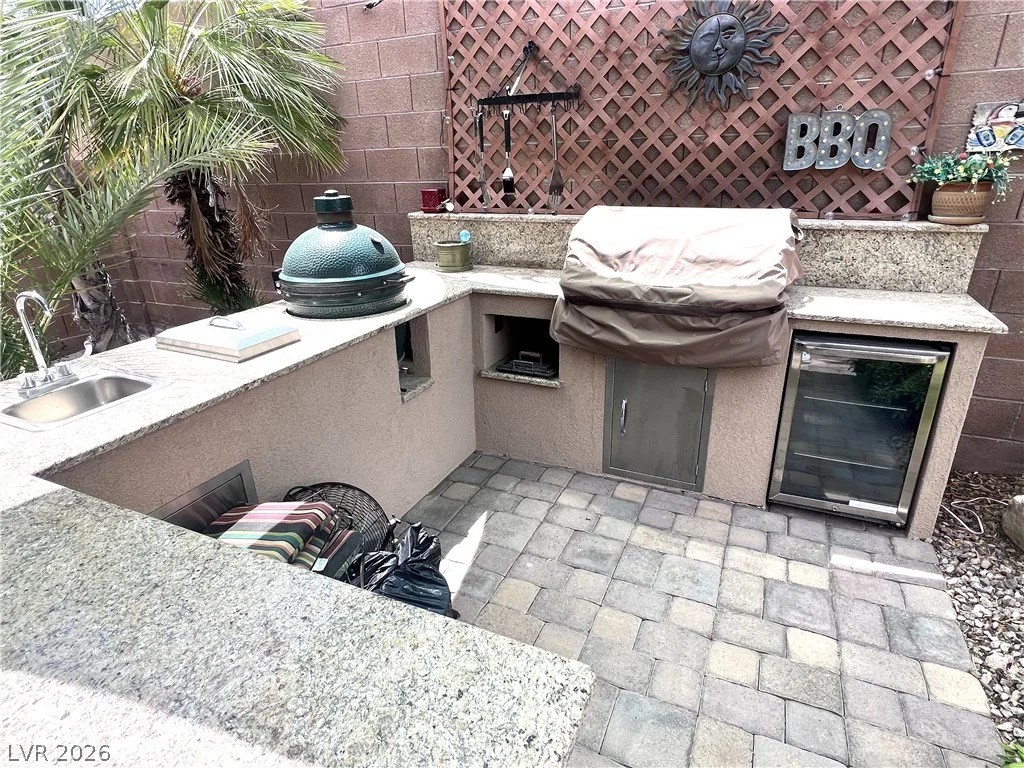 8313 Weeping Springs, Las Vegas, NV 89131