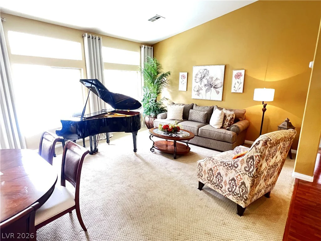 8313 Weeping Springs, Las Vegas, NV 89131