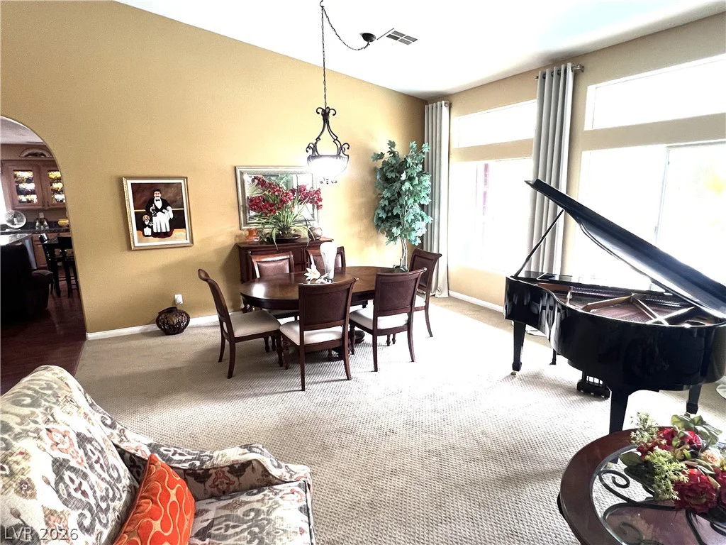 8313 Weeping Springs, Las Vegas, NV 89131