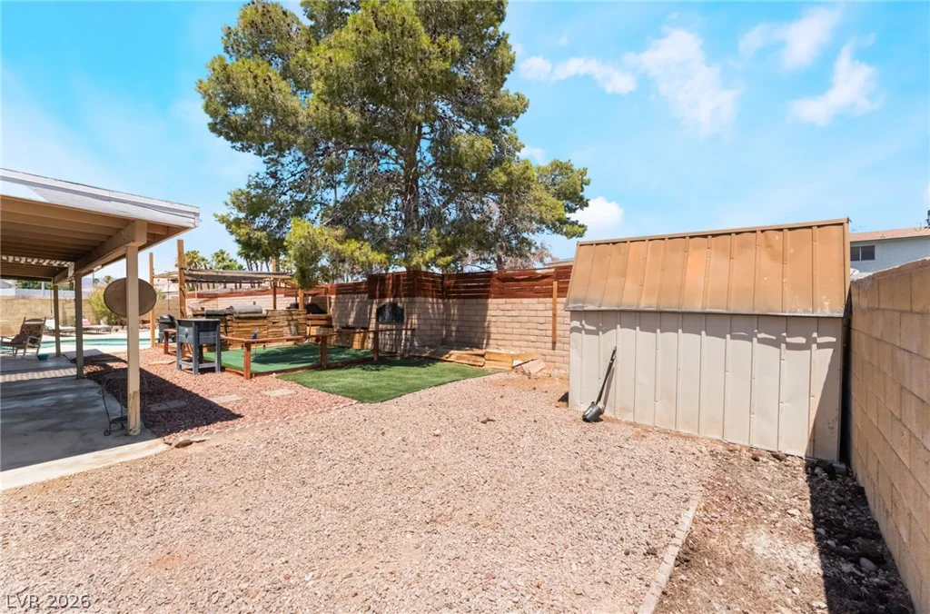 3912 Arrowood Drive, Las Vegas, NV 89147