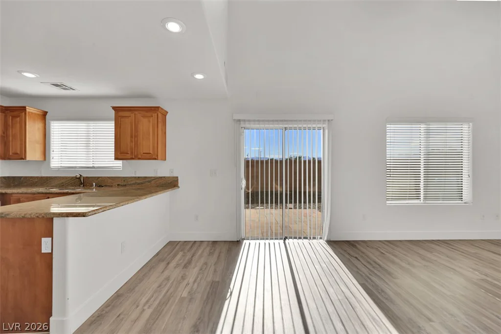 9017 Secret Valley, Las Vegas, NV 89139