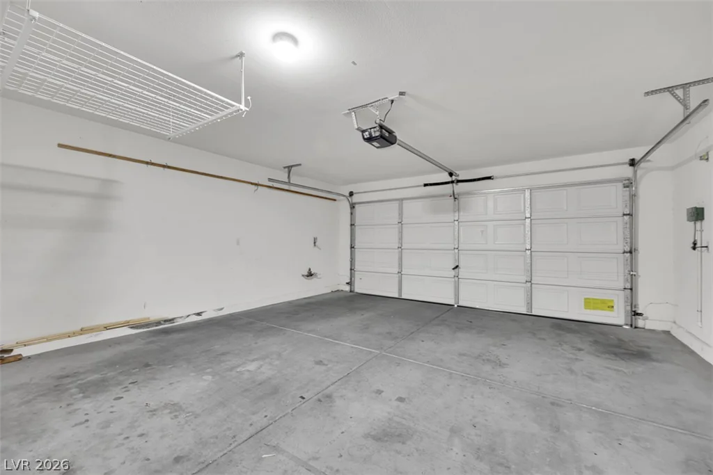 9017 Secret Valley, Las Vegas, NV 89139