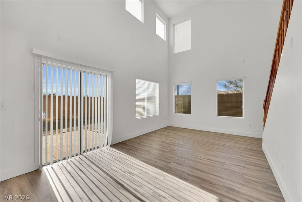 9017 Secret Valley, Las Vegas, NV 89139