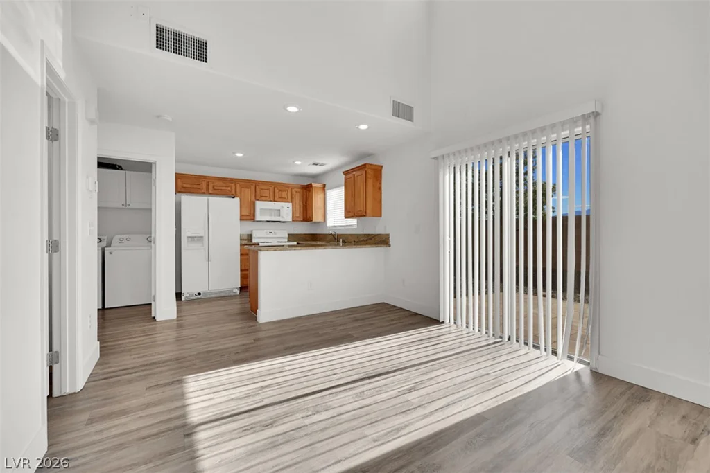 9017 Secret Valley, Las Vegas, NV 89139