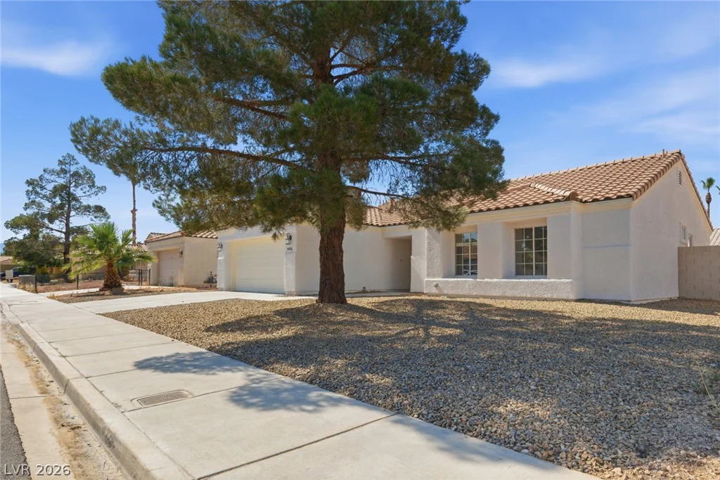 4436 Summer Glen, North Las Vegas, NV 89031