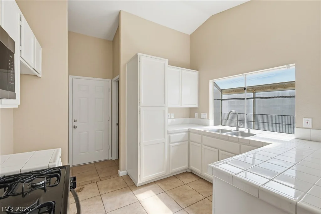 4436 Summer Glen, North Las Vegas, NV 89031